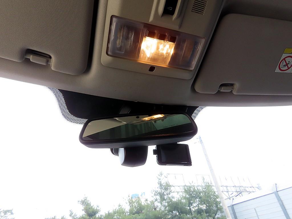 Land Rover Discovery 2016 Gris - Importación desde Corea - HF Imports Iquique - Foto 15