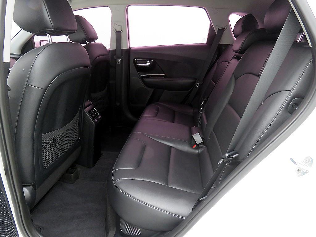 KIA Niro - Vista 8