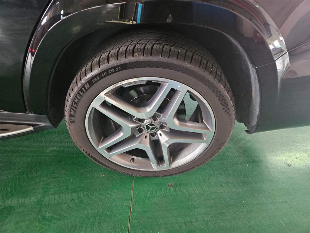 Mercedes Benz GLS Class 2017 Negro - Importación desde Corea - HF Imports Iquique - Foto 19