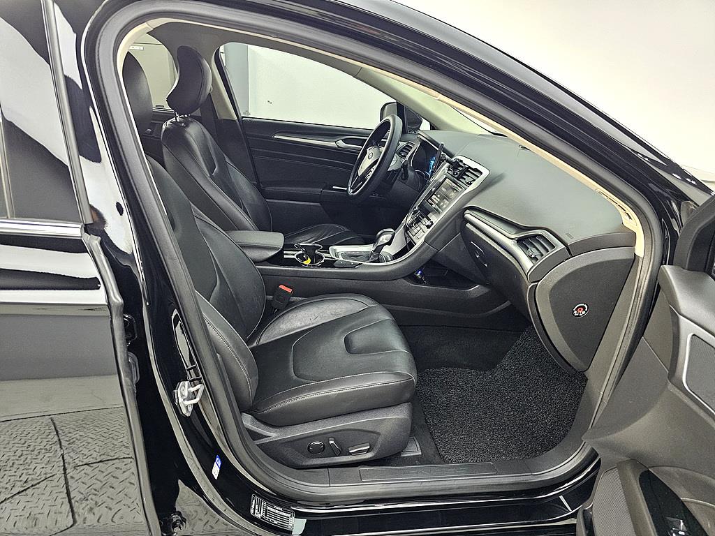 Ford Mondeo - Vista 11