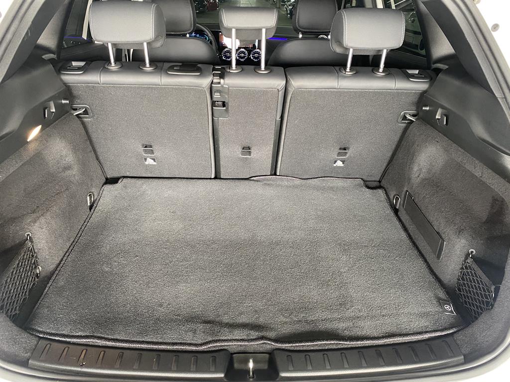 Mercedes Benz EQA 2023 Blanco - Importación desde Corea - HF Imports Iquique - Foto 14