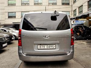 HYUNDAI Starex - Vista 5