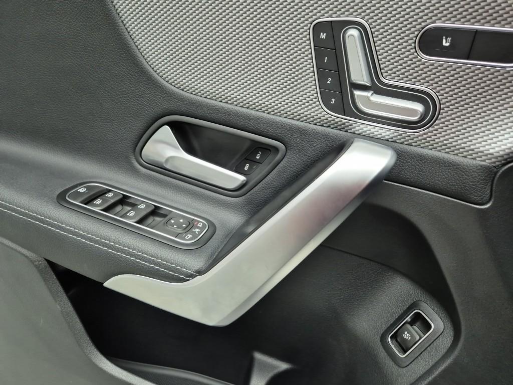 Mercedes Benz A Class 2022 Blanco - Importación desde Corea - HF Imports Iquique - Foto 14