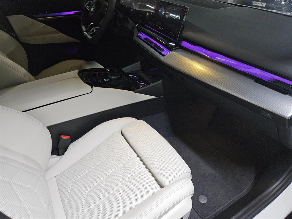 BMW 5 Series - Vista 9