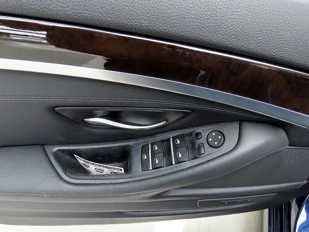 BMW 5 Series - Vista 11