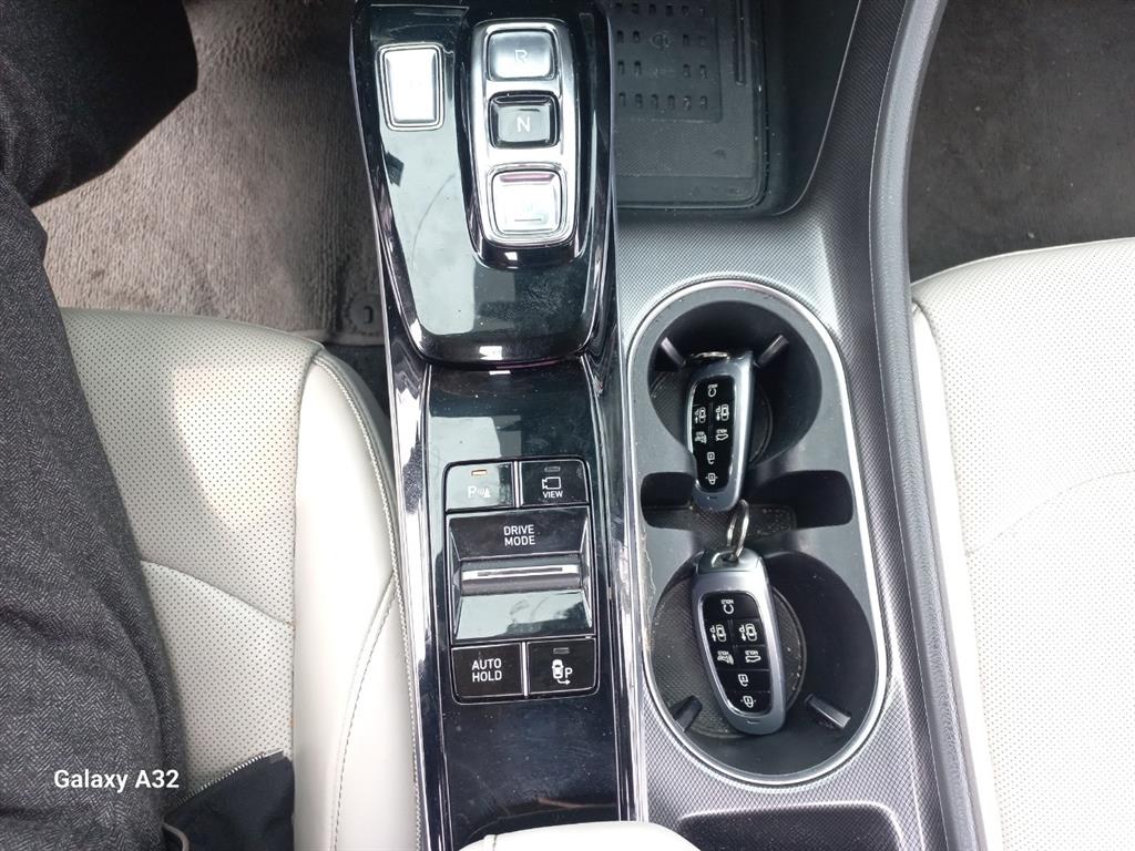 HYUNDAI Sonata - Vista 11