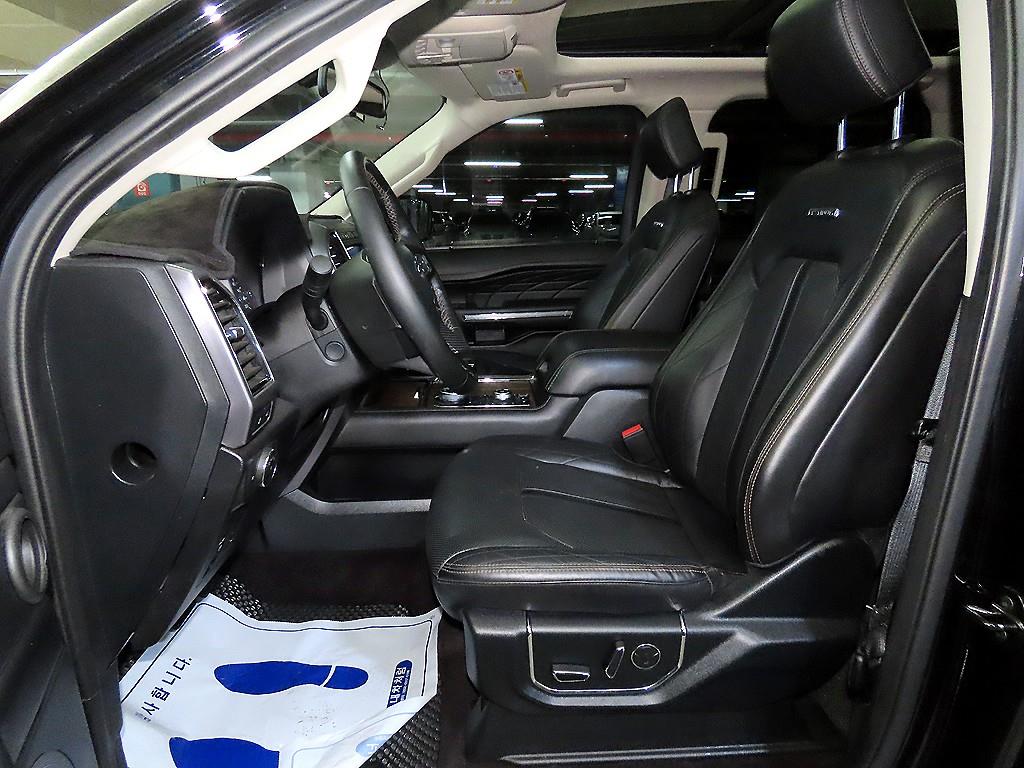 Ford Expedition - Vista 6