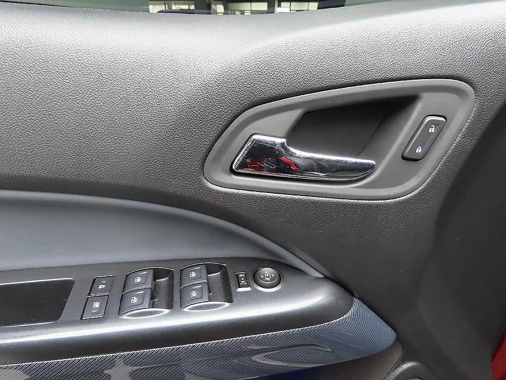 Chevrolet ?Colorado 2021 Rojo - Importación desde Corea - HF Imports Iquique - Foto 9