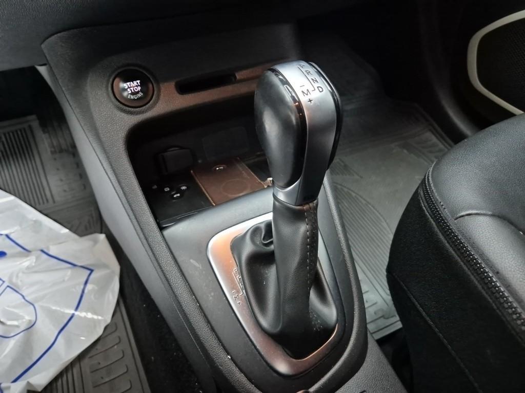 SAMSUNG QM3 - Vista 8