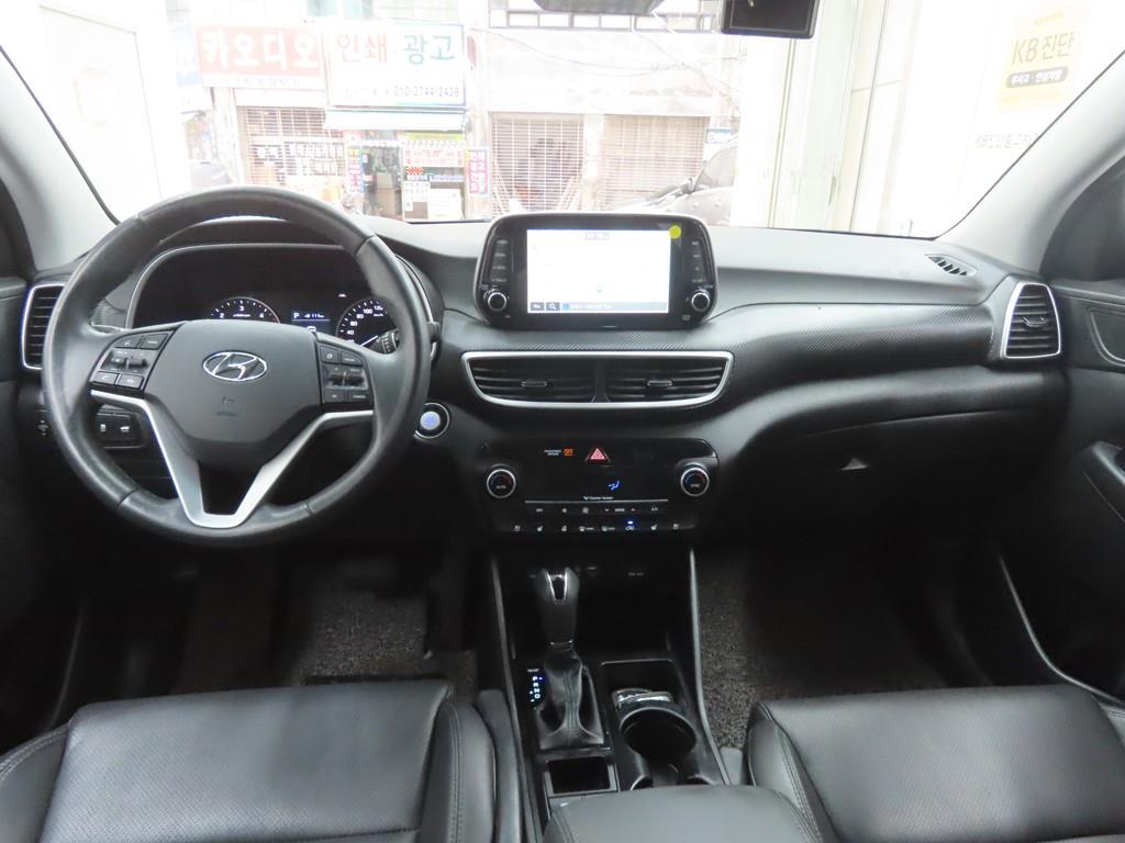 HYUNDAI Tucson - Vista 7