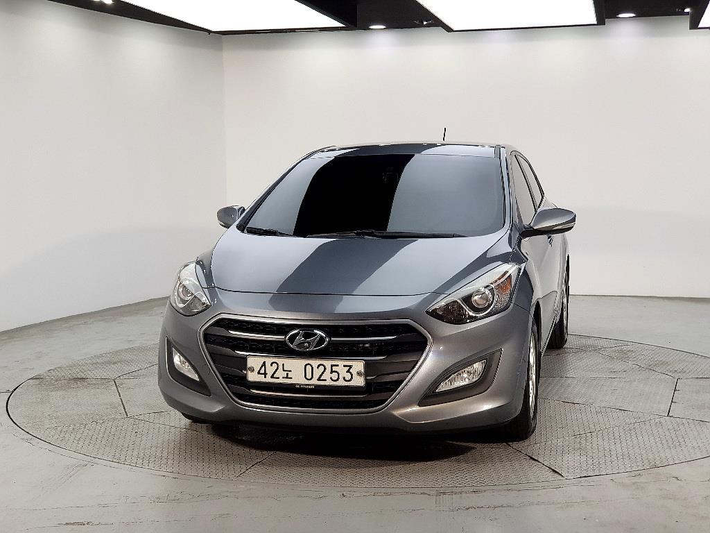 HYUNDAI i30 - Vista 2