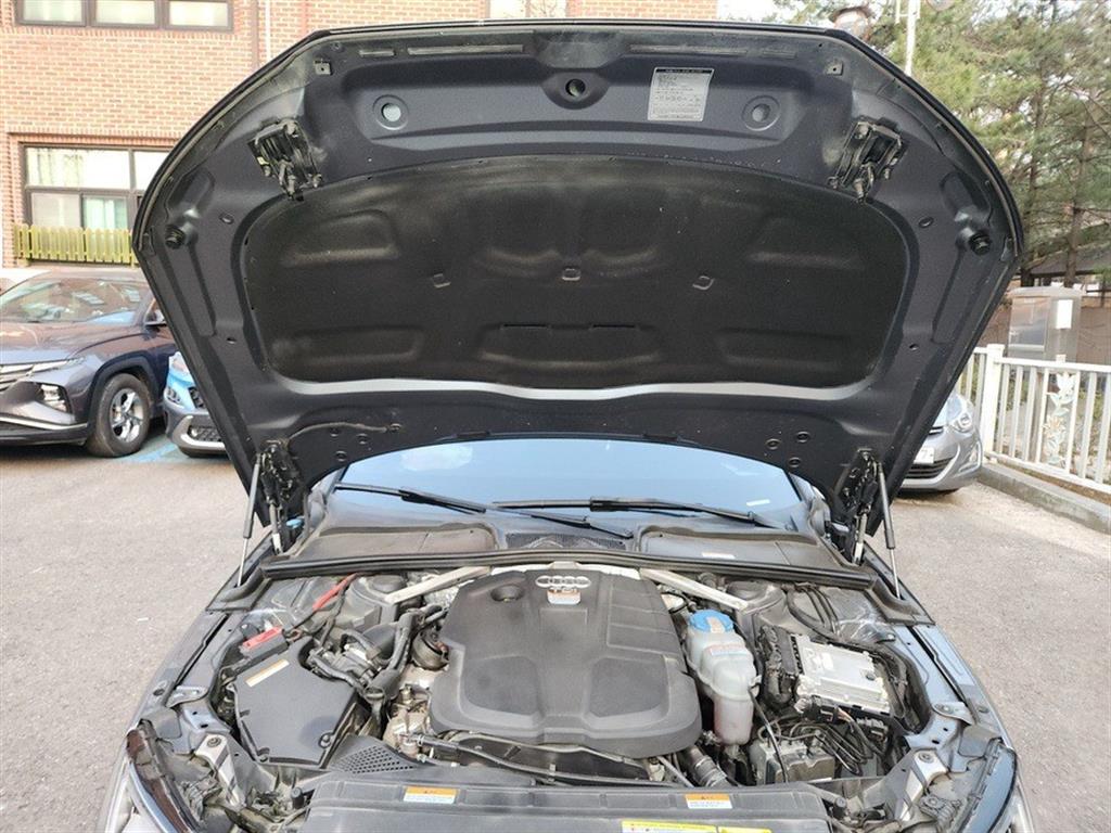 Audi A4 2018 Gris - Importación desde Corea - HF Imports Iquique - Foto 16