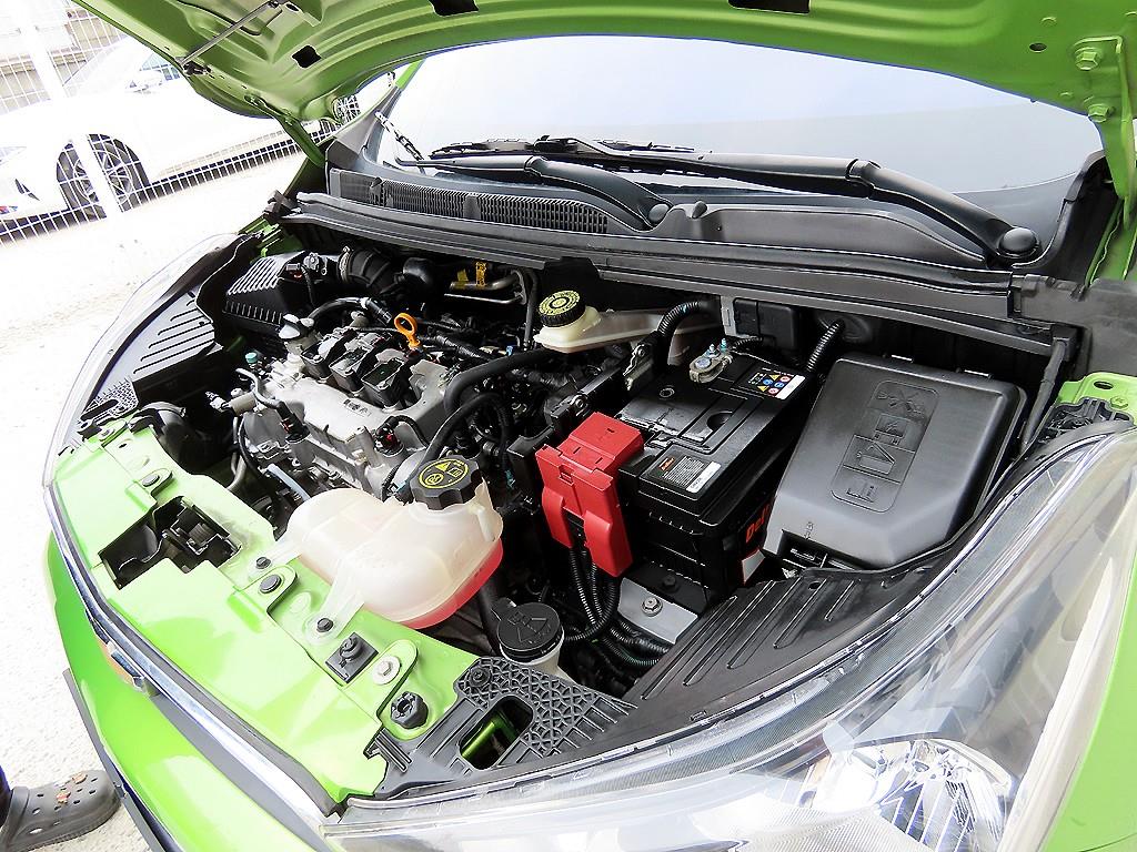 Chevrolet Spark 2016 Verde - Importación desde Corea - HF Imports Iquique - Foto 17