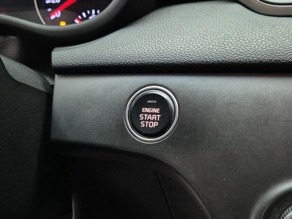 KIA Sportage 2016 Azul - Importación desde Corea - HF Imports Iquique - Foto 18