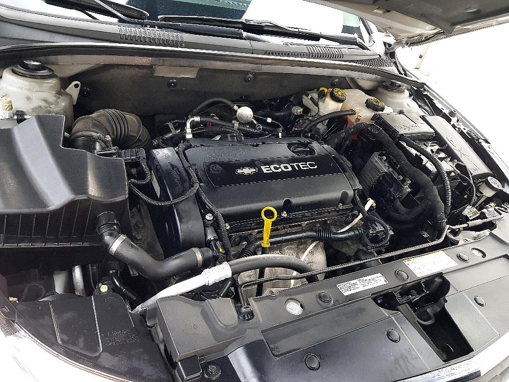 Chevrolet Cruise - Vista 5