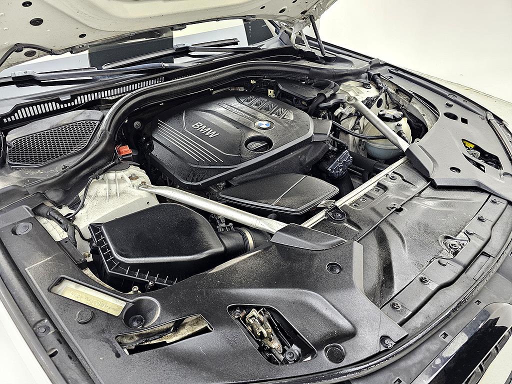 BMW 5 Series - Vista 6