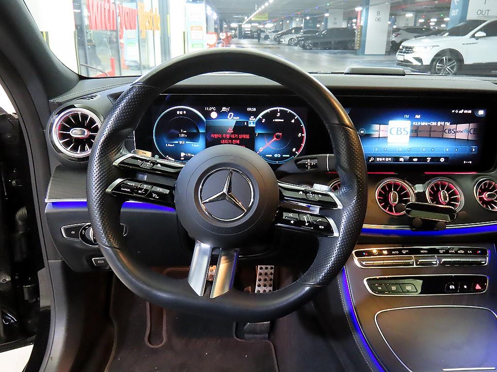 Mercedes Benz CLS Class - Vista 8