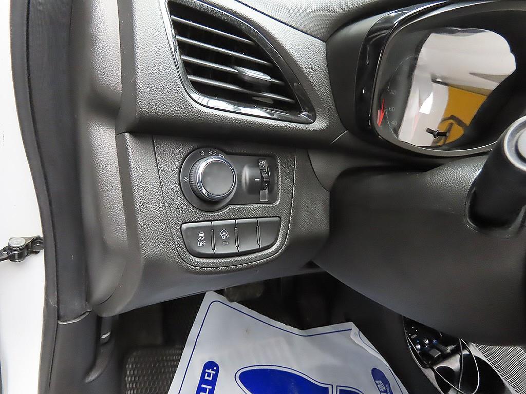 Chevrolet Spark 2016 Blanco - Importación desde Corea - HF Imports Iquique - Foto 12