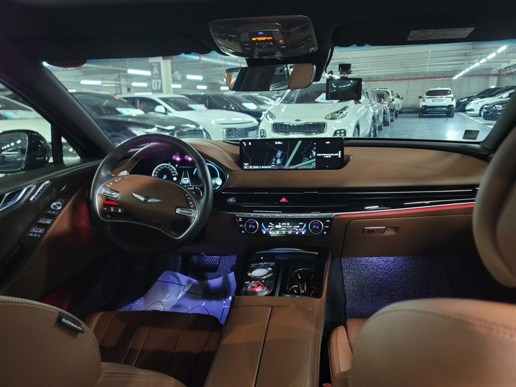 Genesis G80 - Vista 5