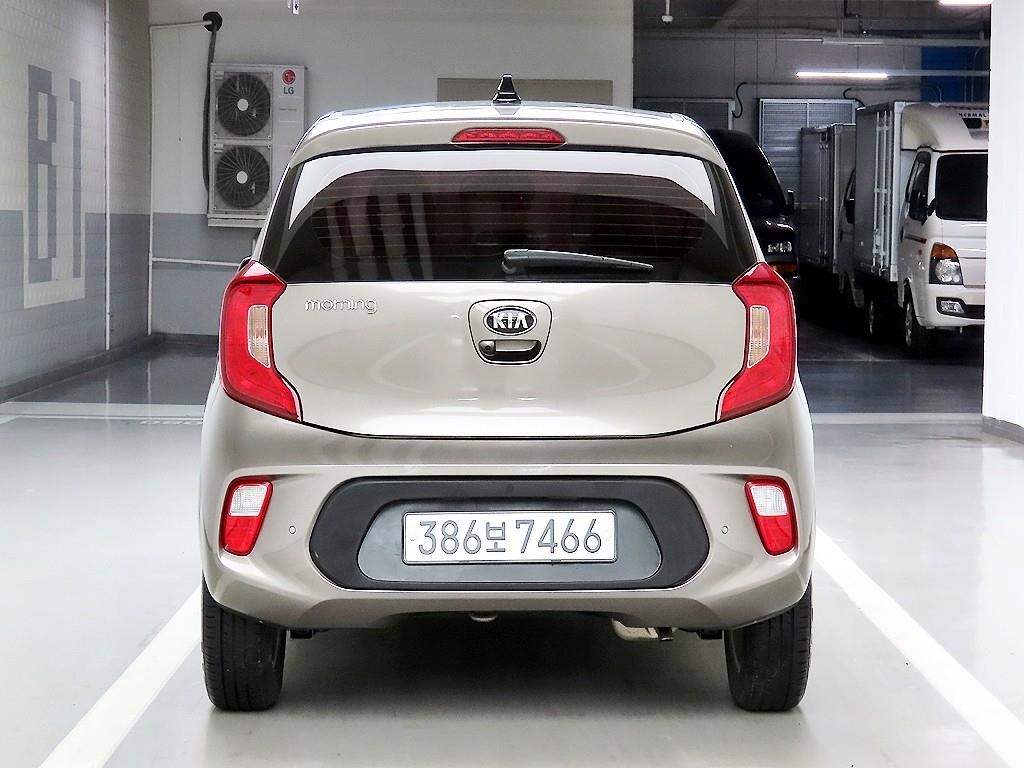 KIA Morning - Vista 4