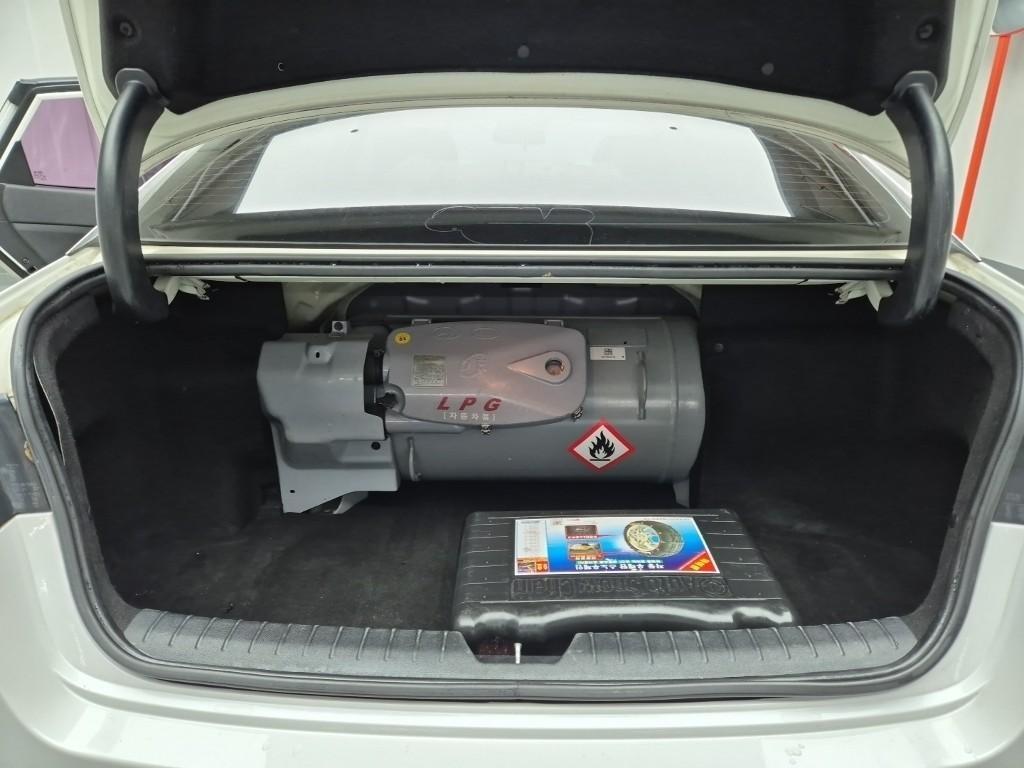 KIA K5 2016 Blanco - Importación desde Corea - HF Imports Iquique - Foto 18