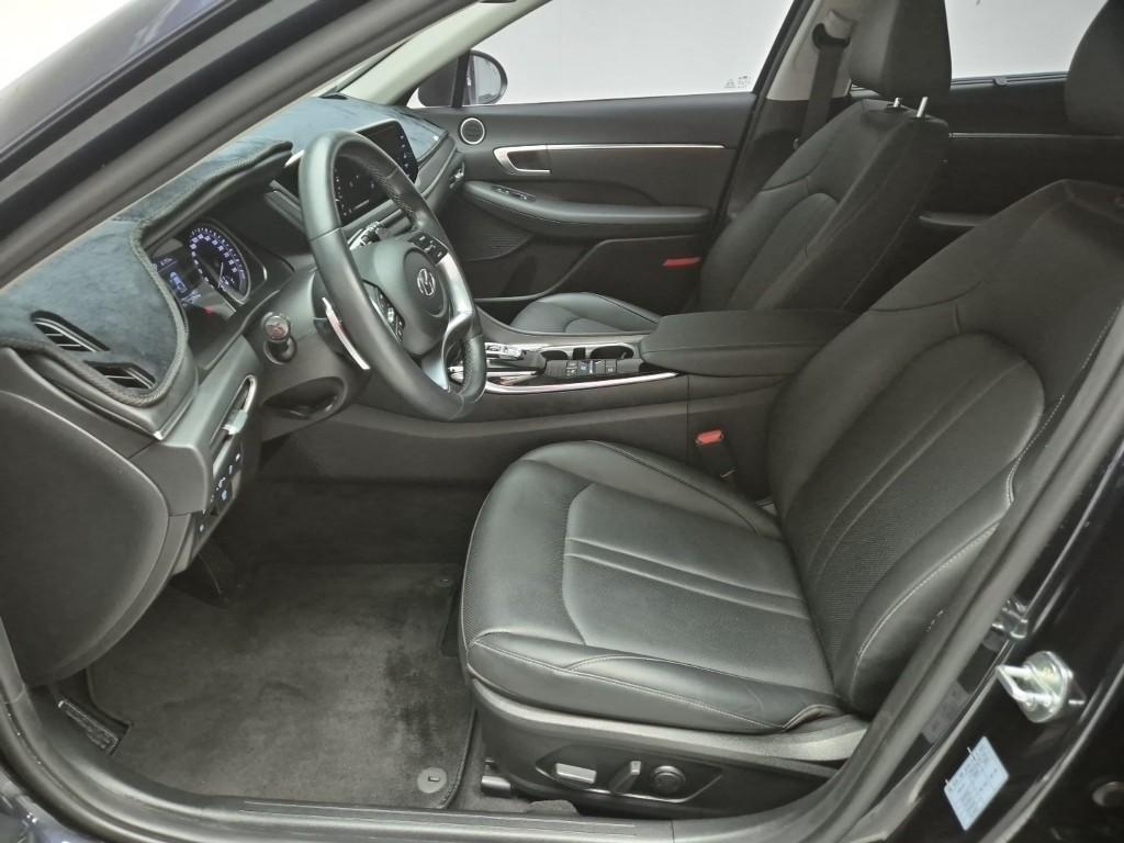 HYUNDAI Sonata - Vista 11