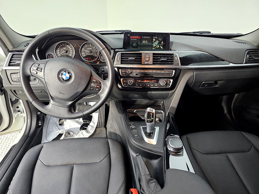 BMW 3 series - Vista 5