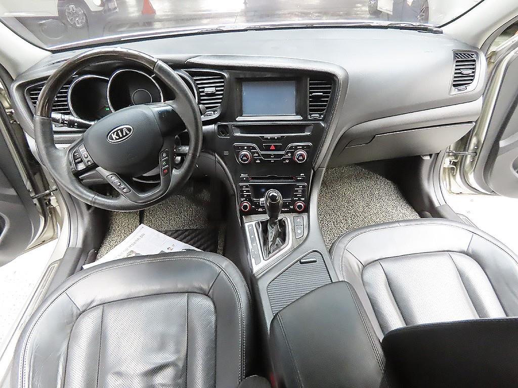 KIA K5 2011 Gris - Importación desde Corea - HF Imports Iquique - Foto 10