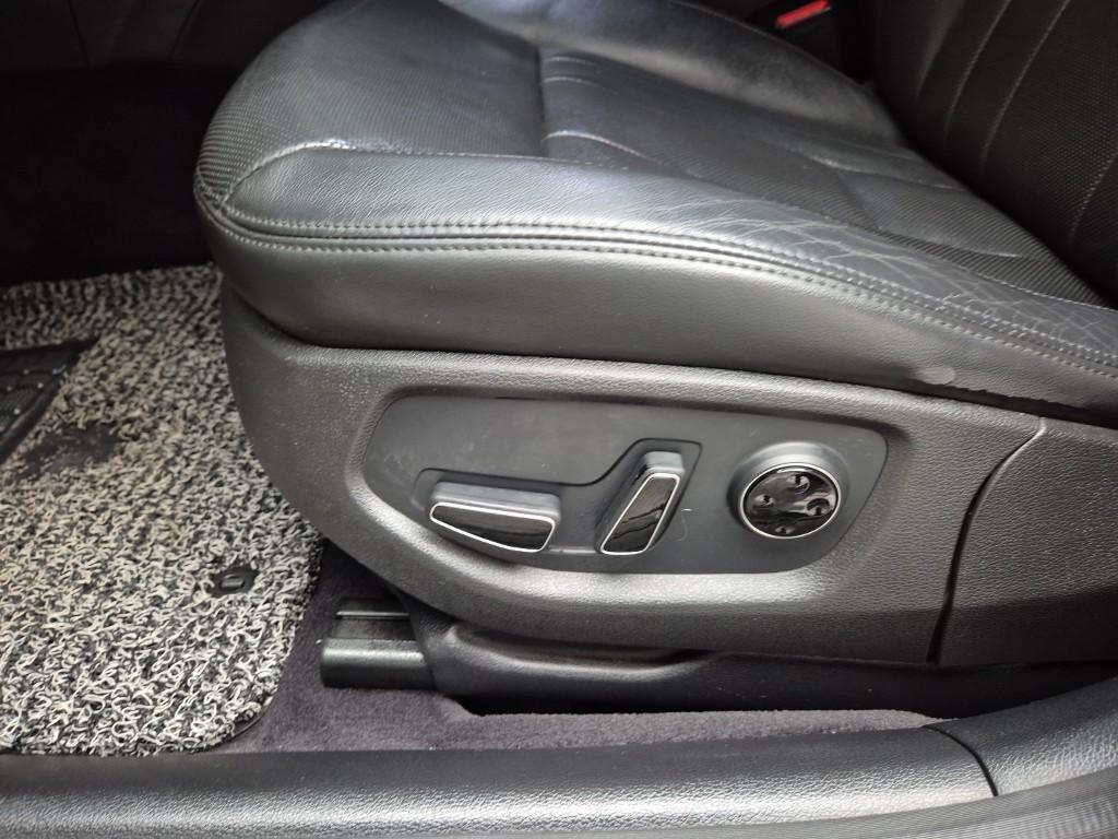 HYUNDAI Genesis 2016 Negro - Importación desde Corea - HF Imports Iquique - Foto 18