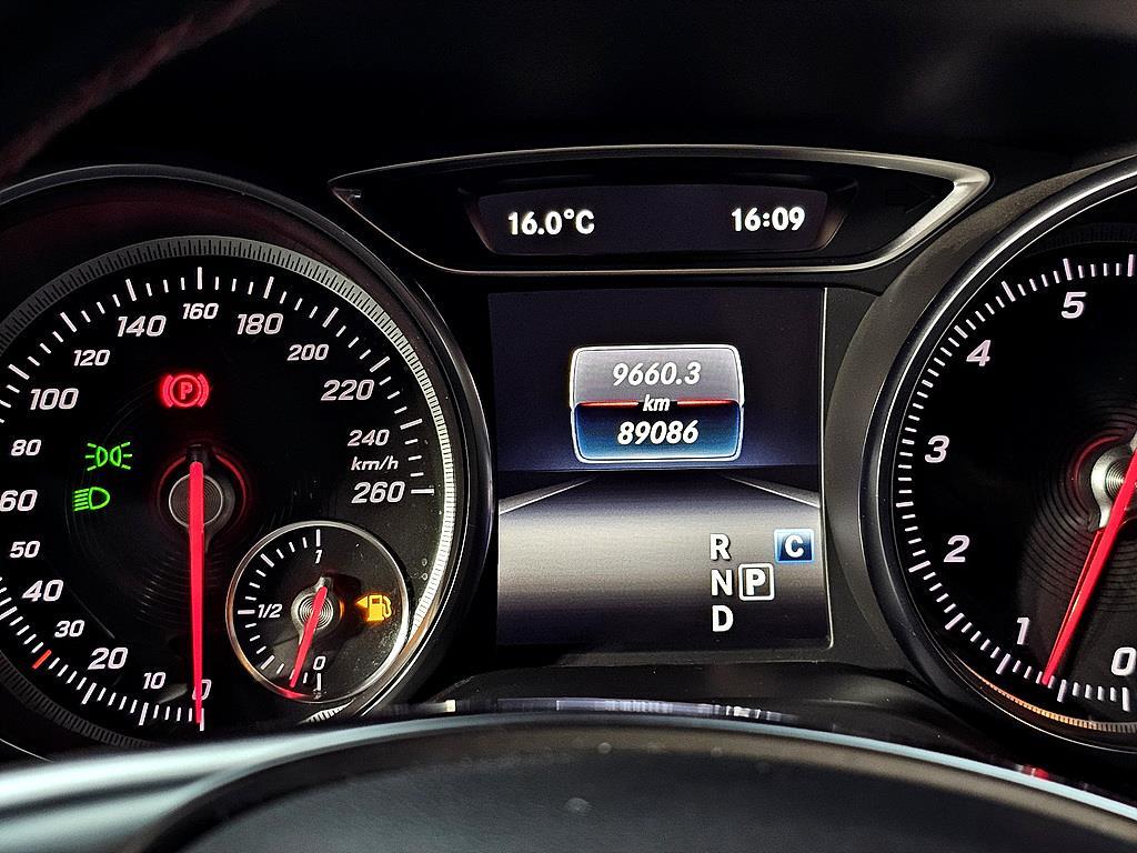 Mercedes Benz CLA Class - Vista 7