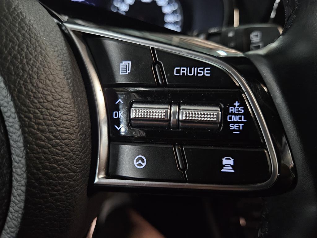 KIA Seltos - Vista 8