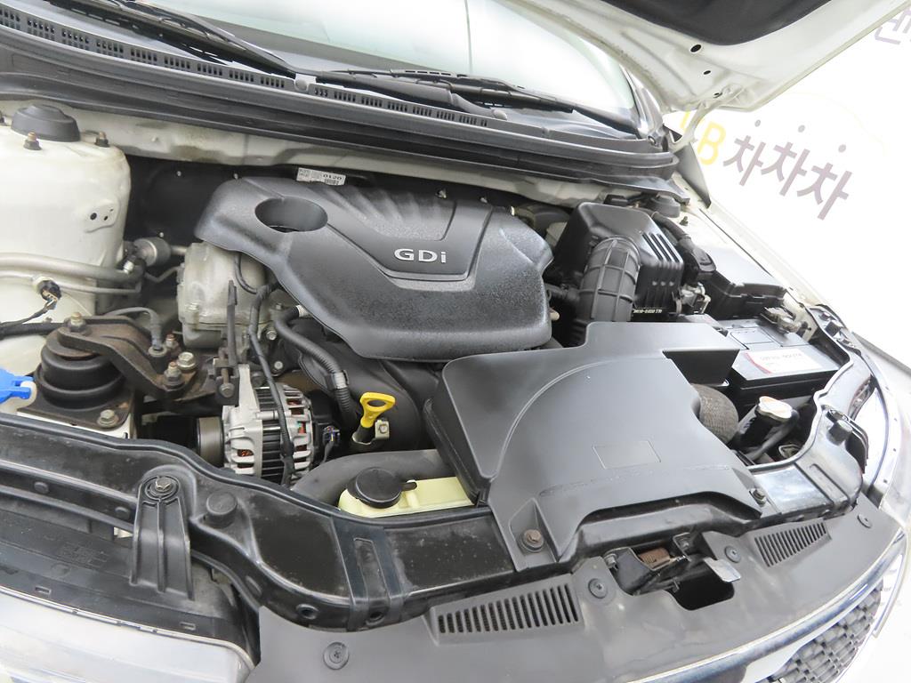 KIA Forte 2011 Blanco - Importación desde Corea - HF Imports Iquique - Foto 19