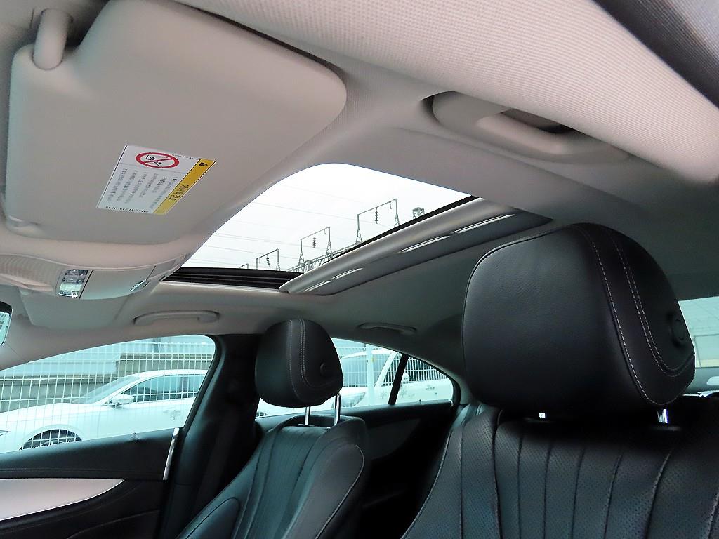 Mercedes Benz CLS Class 2019 Gris - Importación desde Corea - HF Imports Iquique - Foto 16