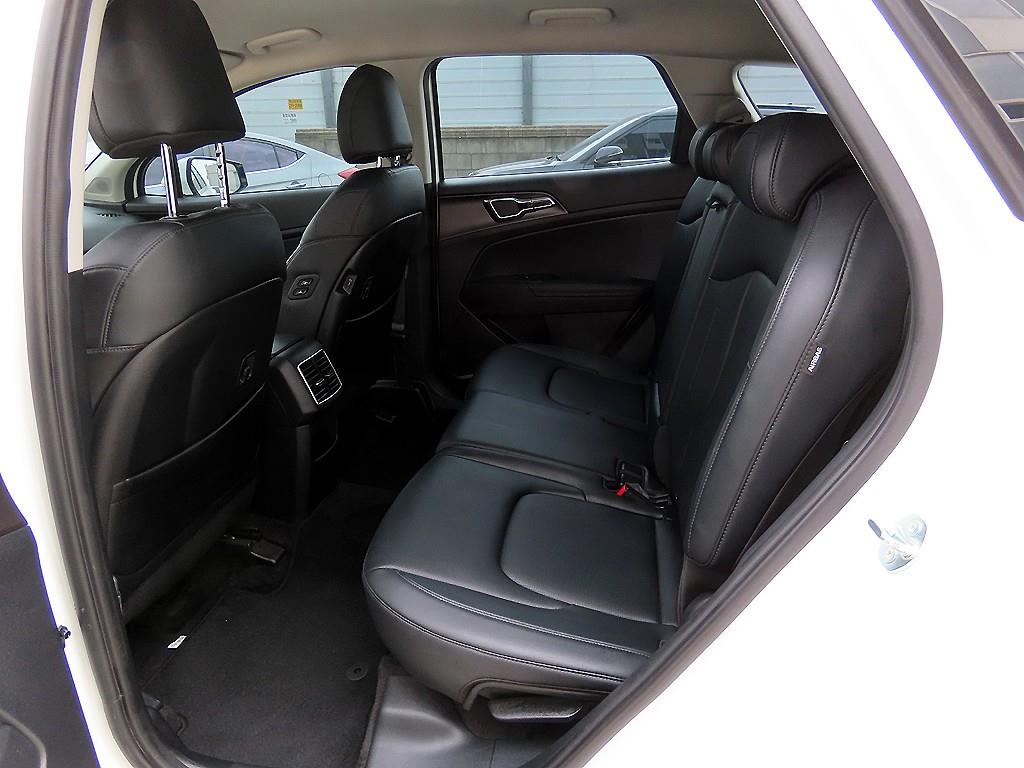 KIA Sportage - Vista 6