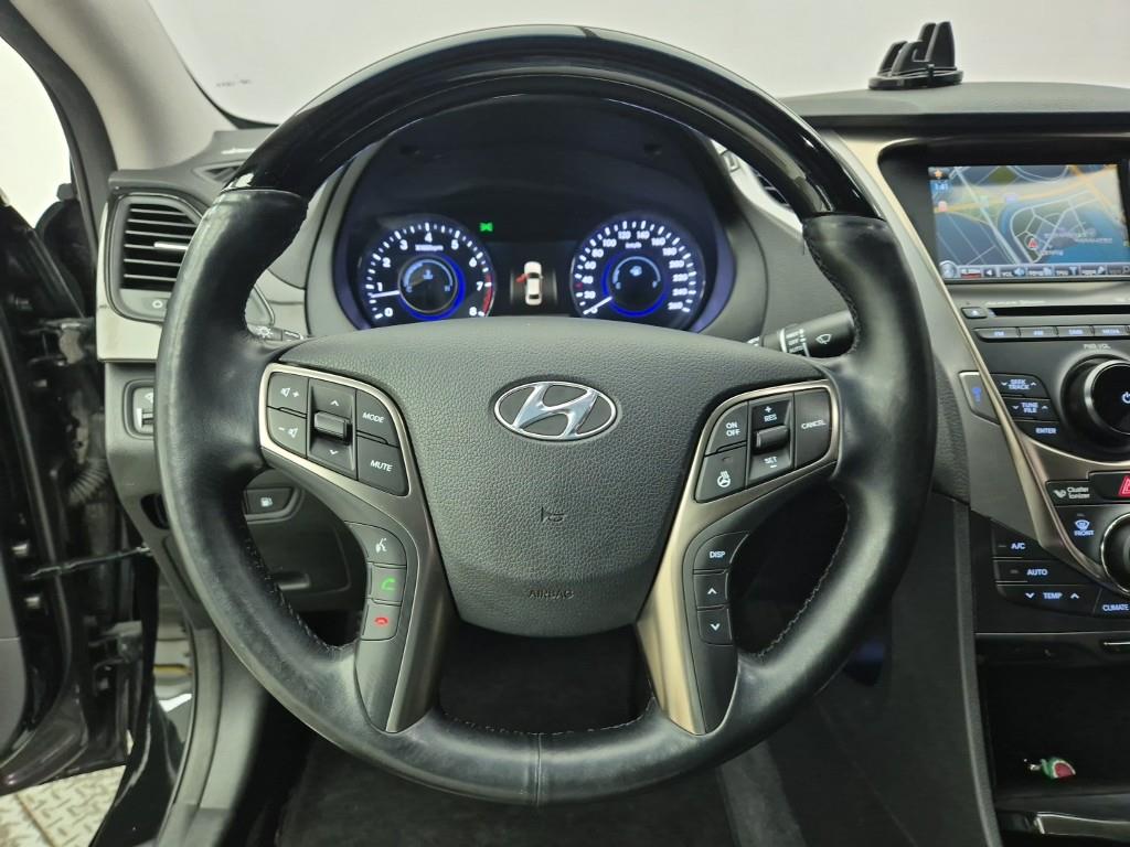 HYUNDAI Grandeur - Vista 9