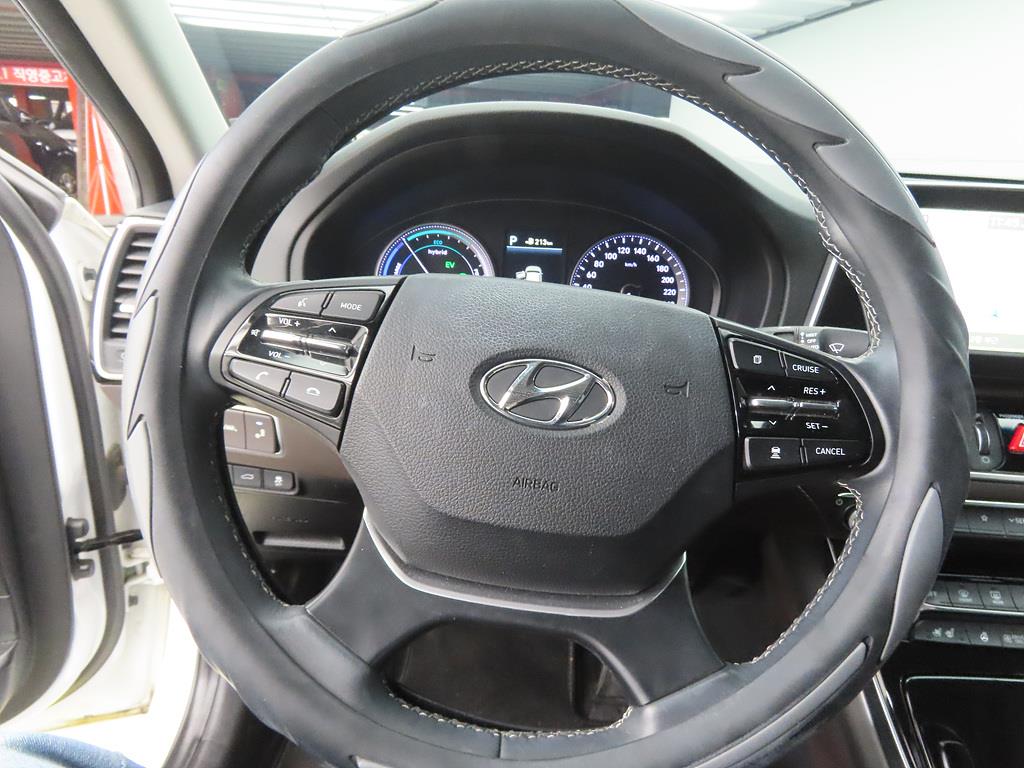 HYUNDAI Grandeur - Vista 8