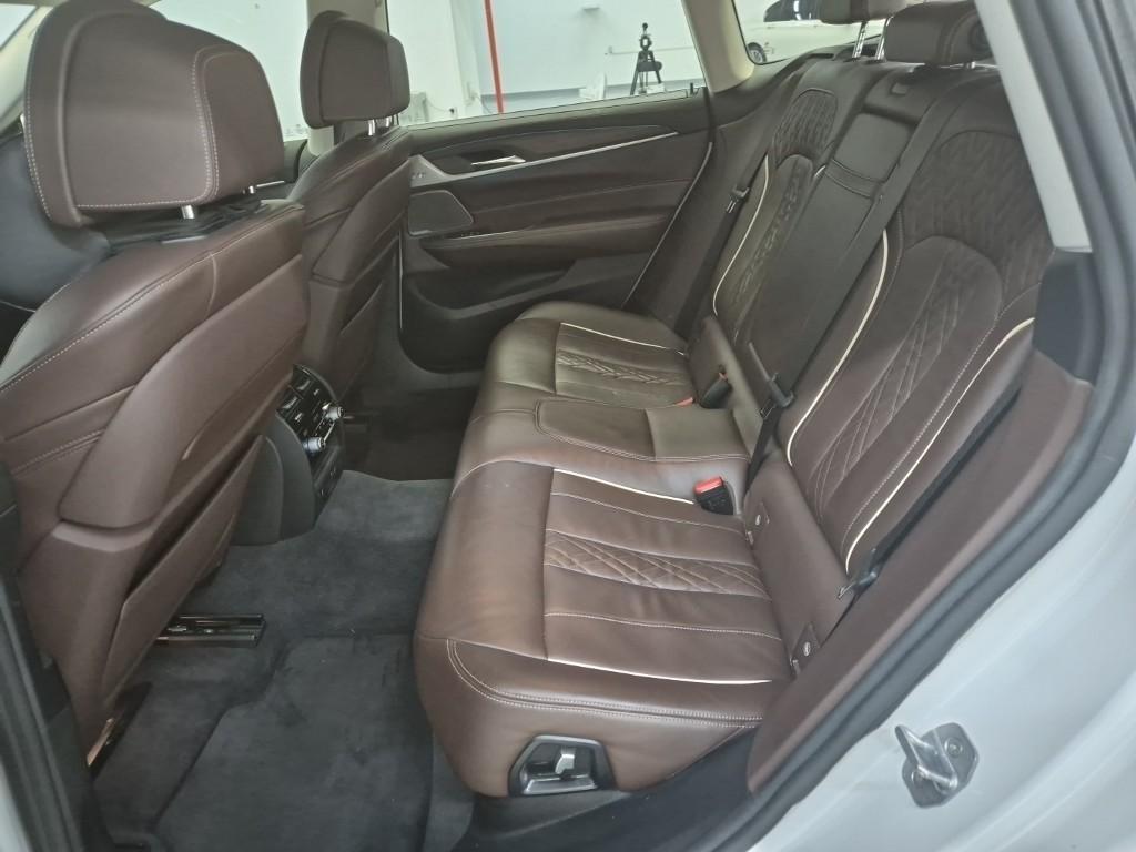 BMW Gran Turismo - Vista 12