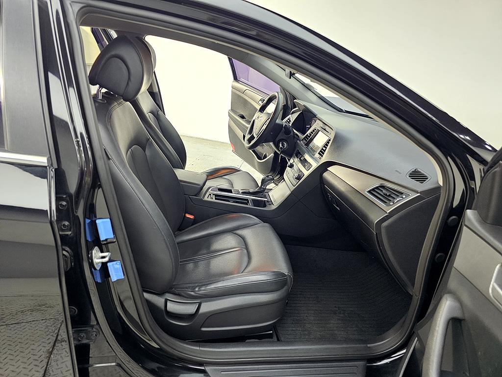 HYUNDAI Sonata - Vista 11