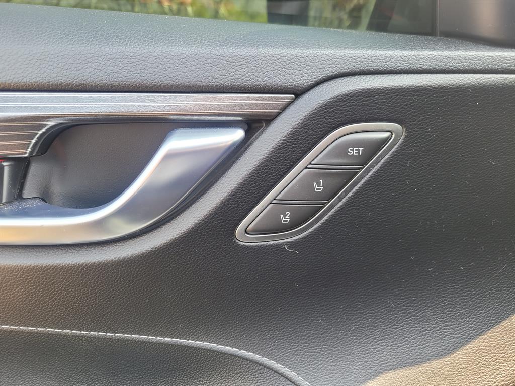 HYUNDAI Grandeur - Vista 8