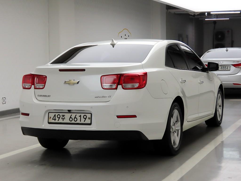 Chevrolet Malibu - Vista 4