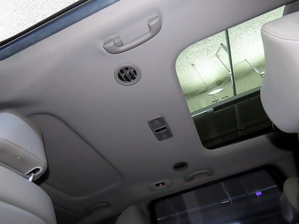 KIA Carnival 2017 Gris - Importación desde Corea - HF Imports Iquique - Foto 16