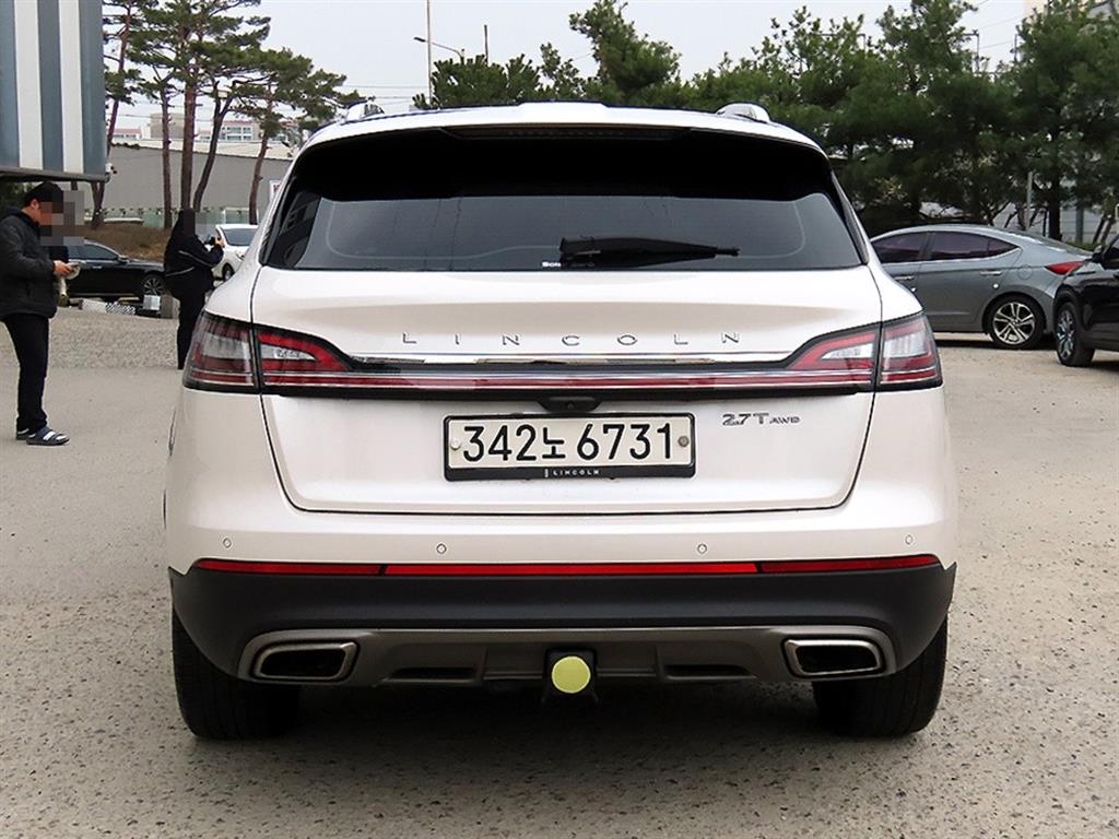 Lincoln Nautilus - Vista 4