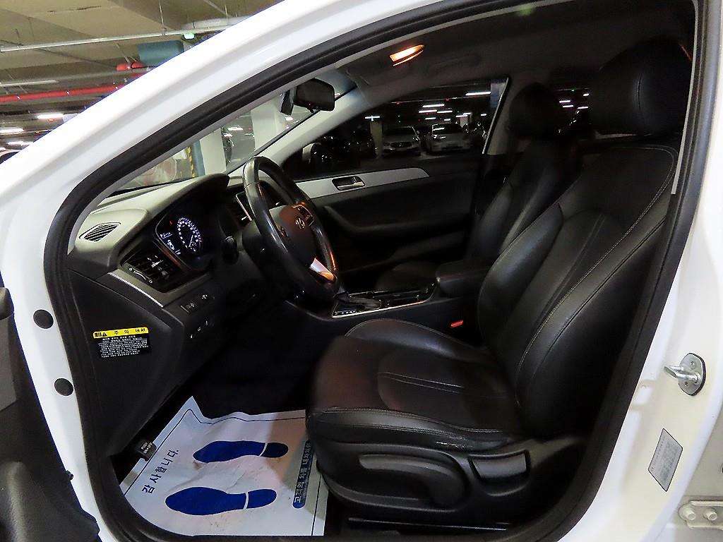 HYUNDAI Sonata - Vista 6