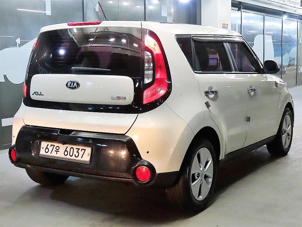 KIA Soul - Vista 4