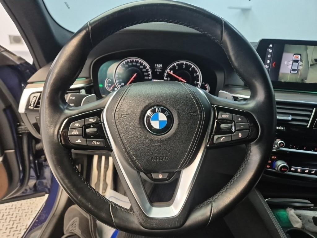 BMW 5 Series - Vista 9