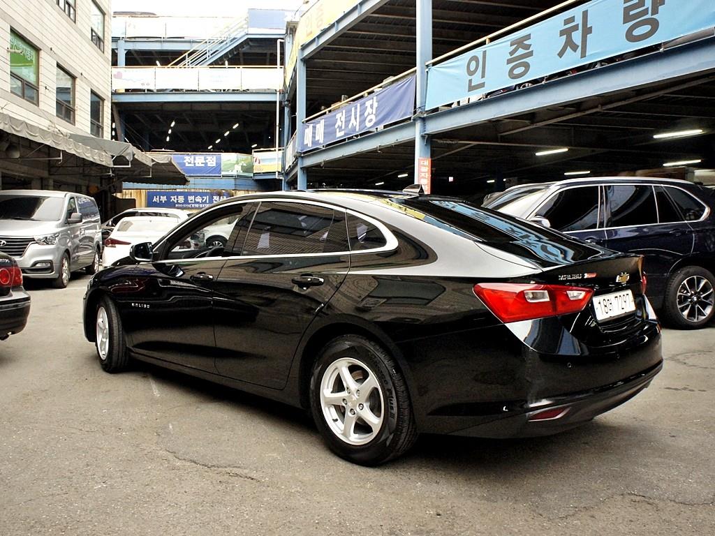 Chevrolet Malibu - Vista 7