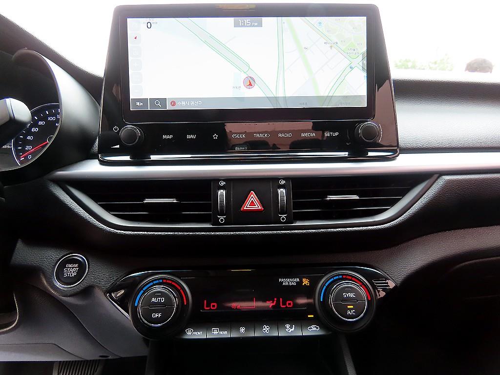 KIA K3 2022 Blanco - Importación desde Corea - HF Imports Iquique - Foto 14