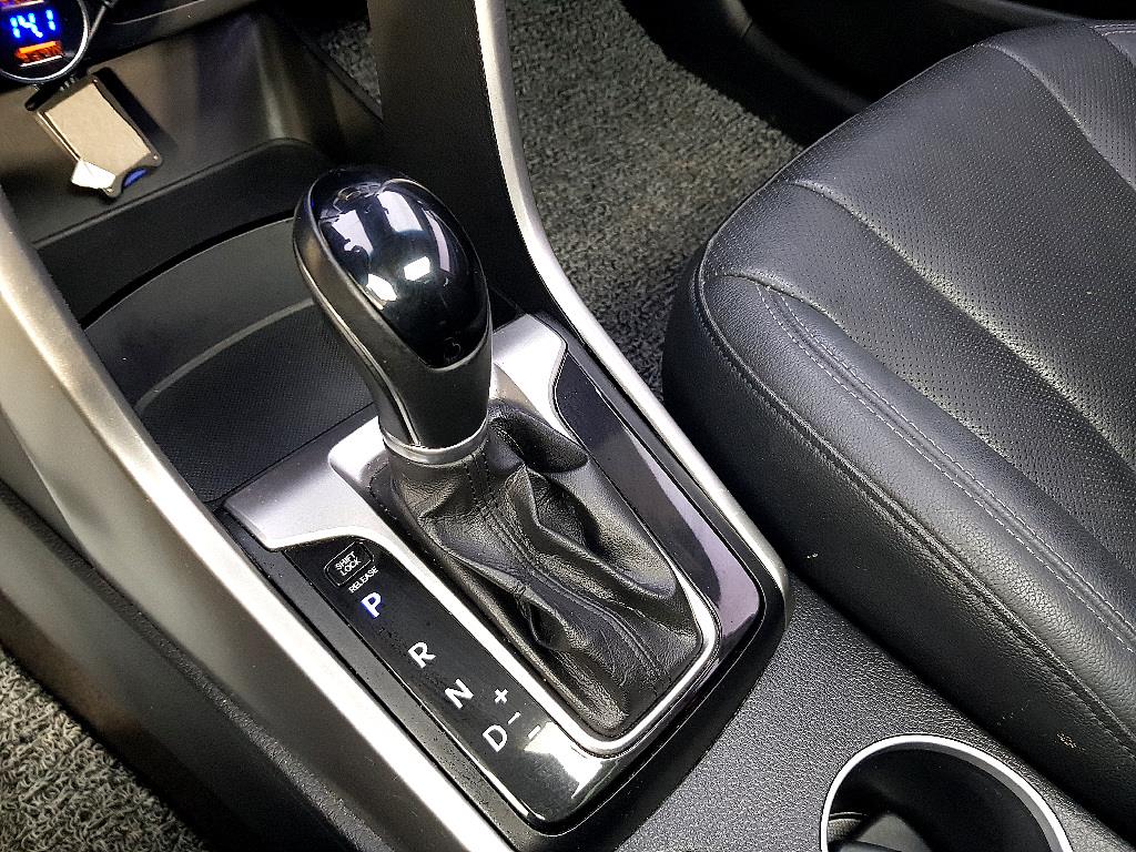 HYUNDAI i30 2014 Blanco - Importación desde Corea - HF Imports Iquique - Foto 15