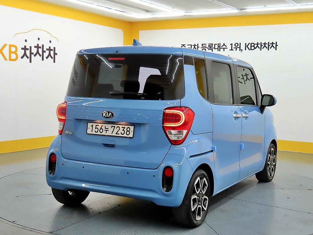 KIA Ray - Vista 4