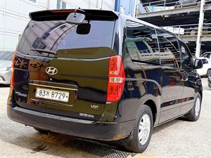 HYUNDAI Starex - Vista 8